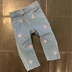 Carter’s 12-M Jeans